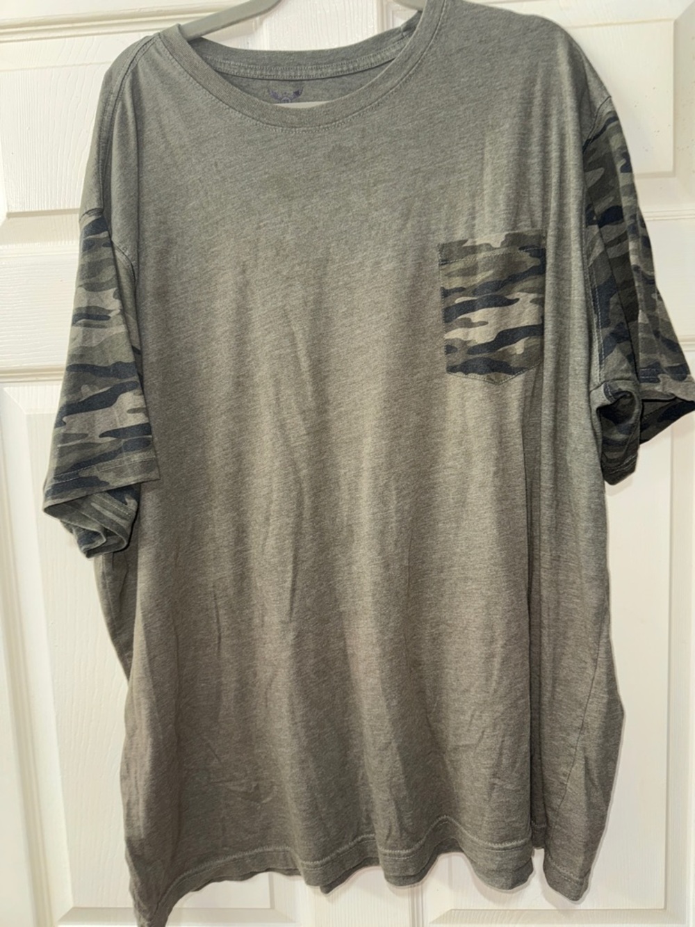 Faded Glory 3XL Green Camo Raglan T-Shirt Pocket & Sleeve Accents